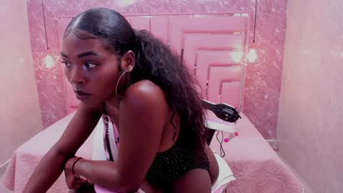 Sara  online show from January 28, 9:19 pm