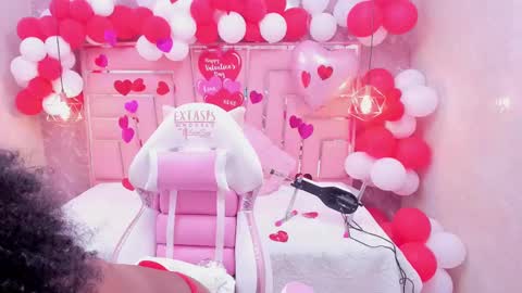 Sara  online show from February 11, 12:28 am