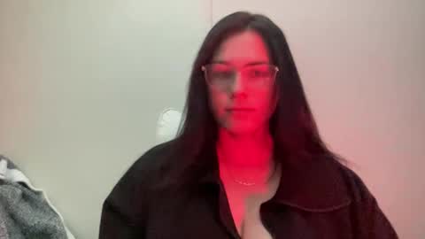 Brittany Montana online show from January 18, 5:22 am