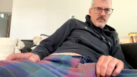 Bruce online show from September 29, 3:06 pm