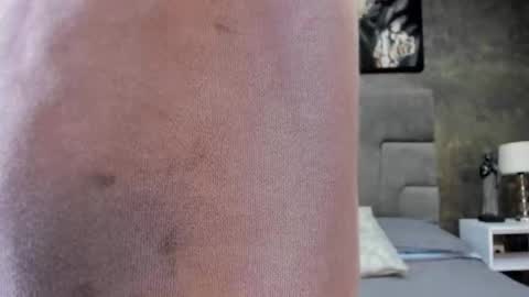 Bruce Hans online show from October 18, 11:33 am