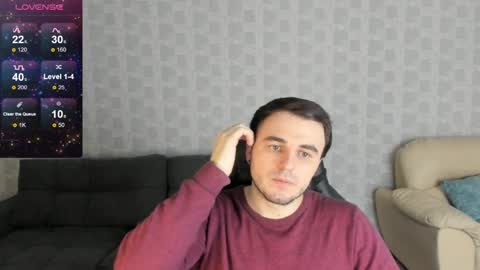 Snapshot of bruce_wayne94 chatting on December 24, 9:33 pm Bruce Wayne94 online show from December 24, 9:33 pm