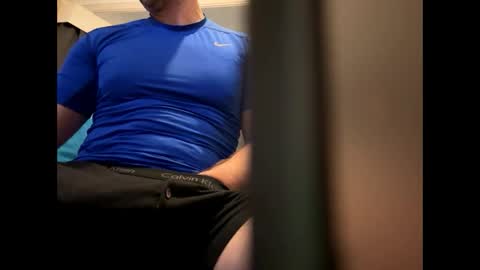 brucelogan80 online show from November 4, 2:32 am