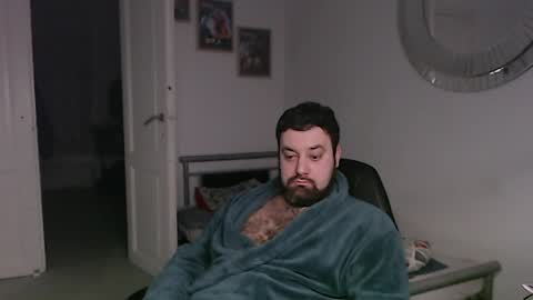 Bruce online show from December 12, 3:59 pm