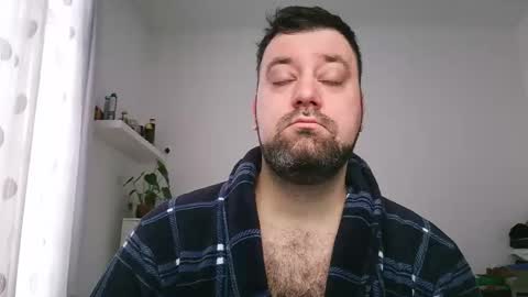 Bruce online show from November 1, 8:27 am