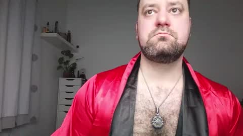 Bruce online show from December 16, 4:56 pm