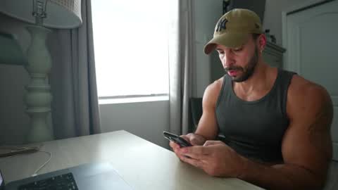 onlyfans BRUCESTRYKER online show from November 17, 7:30 pm