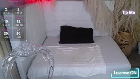 Bruja SCarlata online show from October 16, 10:16 am