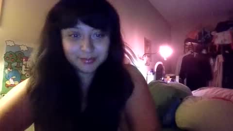 Snapshot of brujerita_dmota chatting on April 21, 3:02 am brujerita_dmota online show from April 21, 3:02 am