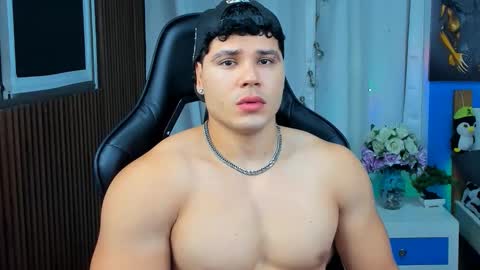Snapshot of bruno_coleman chatting on March 30, 11:11 am Bruno coleman online show from March 30, 11:11 am
