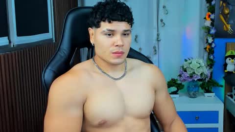 Snapshot of bruno_coleman chatting on April 23, 6:47 am Bruno coleman online show from April 23, 6:47 am