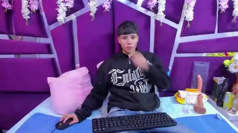 Bruno Cruz online show from November 23, 2:22 am