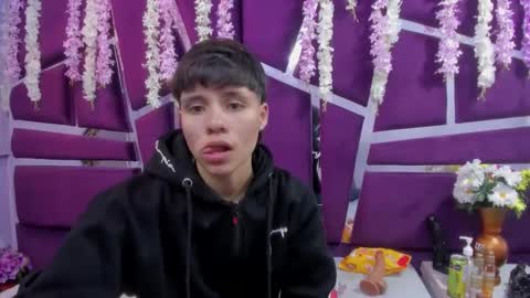 Bruno Cruz online show from December 17, 2:06 am