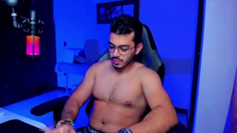 Snapshot of bruno_diaz31 chatting on June 29, 3:02 am Bruno online show from June 29, 3:02 am