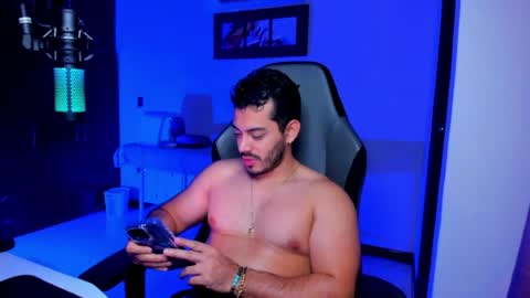 Snapshot of bruno_diaz31 chatting on July 18, 5:00 am Bruno online show from July 18, 5:00 am
