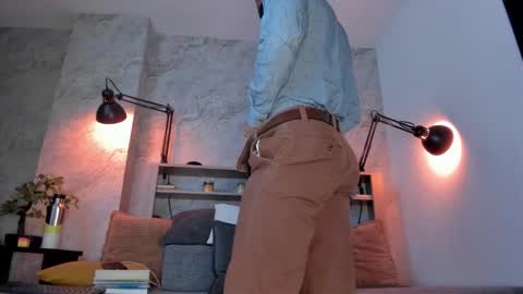 Andres Suarez online show from December 19, 12:06 am