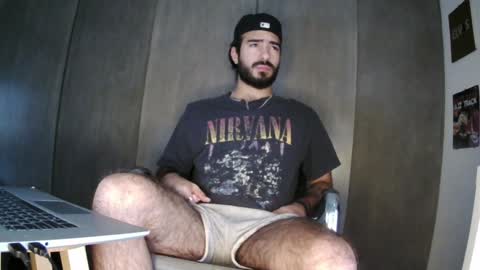 Snapshot of brunobaibe chatting on January 9, 2:18 pm brunobaibe online show from January 9, 2:18 pm