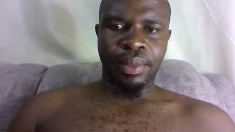 brucedarling online show from April 11, 3:33 am