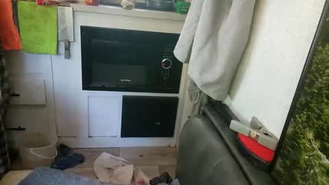 Steve... aka SkinnieDippin aka TimberTramp online show from March 20, 4:23 pm