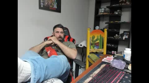 BRUTALMASTER1983 online show from February 9, 6:01 am