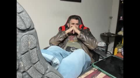 BRUTALMASTER1983 online show from October 28, 7:38 pm