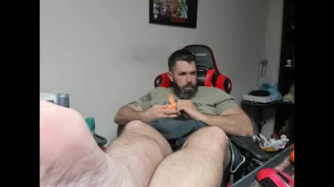 Snapshot of brutalmaster1983 chatting on May 4, 4:52 am BRUTALMASTER1983 online show from May 4, 4:52 am