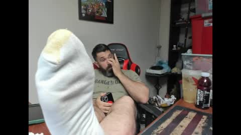 Snapshot of brutalmaster1983 chatting on May 5, 5:04 am BRUTALMASTER1983 online show from May 5, 5:04 am