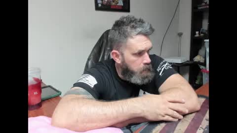 Snapshot of brutalmaster1983 chatting on June 8, 9:48 pm BRUTALMASTER1983 online show from June 8, 9:48 pm