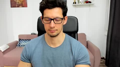 Brutus K online show from February 5, 10:30 am