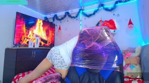 BRYAM INDEPENDENT MODEL online show from December 13, 1:15 am