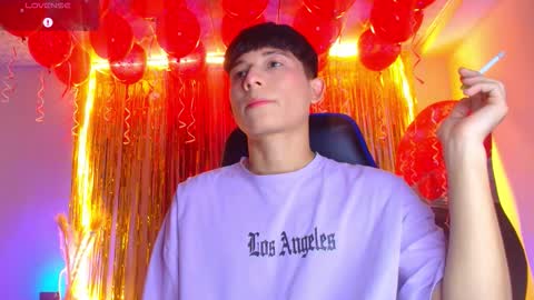 BRYAM INDEPENDENT MODEL online show from September 16, 1:17 am