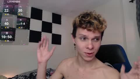 bryamado online show from March 8, 8:14 pm