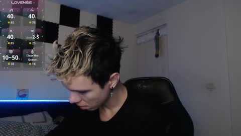 bryamado online show from September 19, 9:11 am