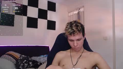 bryamado online show from October 2, 6:59 pm