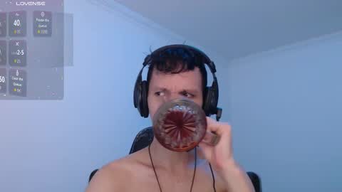 bryamado online show from December 16, 6:51 am