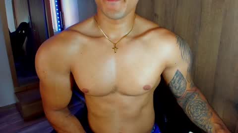 Snapshot of bryan_boy_ chatting on February 19, 9:25 pm bryan online show from February 19, 9:25 pm