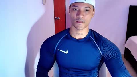 Snapshot of bryan_boy_ chatting on September 17, 6:09 pm bryan online show from September 17, 6:09 pm