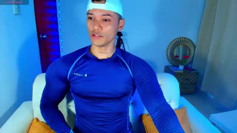 Snapshot of bryan_boy_ chatting on May 14, 1:34 am bryan online show from May 14, 1:34 am