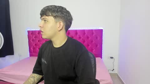 Snapshot of bryan_master77 chatting on October 12, 2:32 am bryan_master77 online show from October 12, 2:32 am