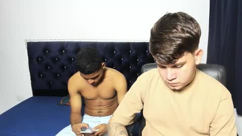 Snapshot of bryan_master77 chatting on October 17, 8:00 pm bryan_master77 online show from October 17, 8:00 pm