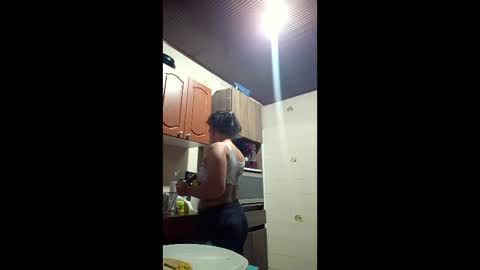 bryana_jones online show from April 25, 3:53 am