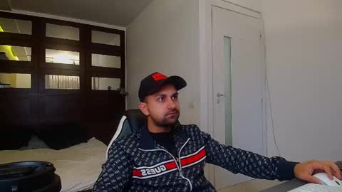 BryceReign online show from May 1, 4:50 am