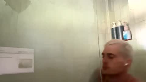 bryjybxxx online show from April 6, 4:52 pm