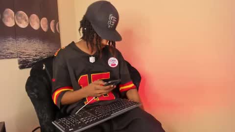 Bryxon  online show from March 11, 2:51 pm