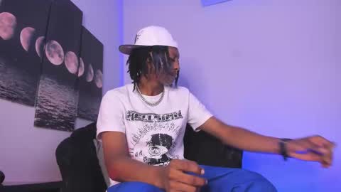 Bryxon  online show from September 13, 4:07 pm