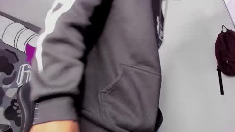 Snapshot of bryxxxon1 chatting on February 20, 7:54 am Bryxon online show from February 20, 7:54 am