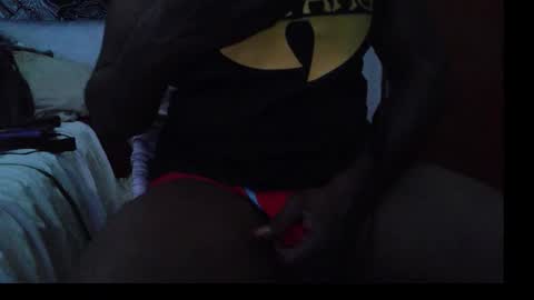 bsniz01for1 online show from November 17, 8:09 am