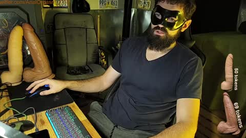 Snapshot of btarkhun chatting on January 5, 4:38 pm Anal Orgasm online show from January 5, 4:38 pm