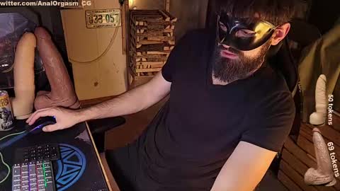 Snapshot of btarkhun chatting on February 17, 9:52 pm Anal Orgasm online show from February 17, 9:52 pm