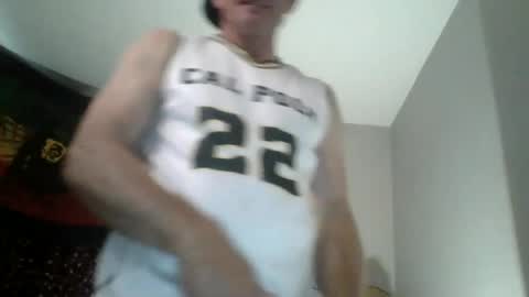 Snapshot of btownstud chatting on June 21, 12:24 am btownstud online show from June 21, 12:24 am